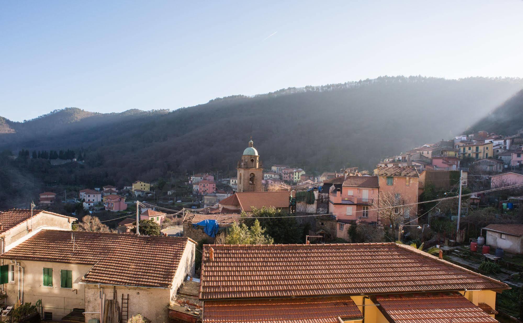 Auberge de jeunesse Ostello Tramonti à Biassa Extérieur photo